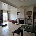 וילה Silver Coast Pool & Arnal