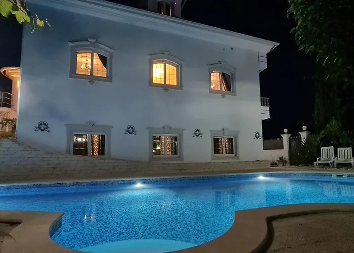 Silver Coast Pool & Arnal