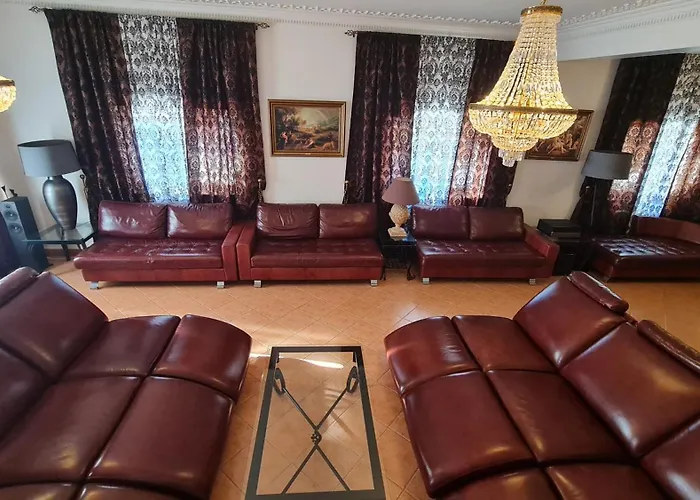 Villa Silver Coast Pool & Arnal