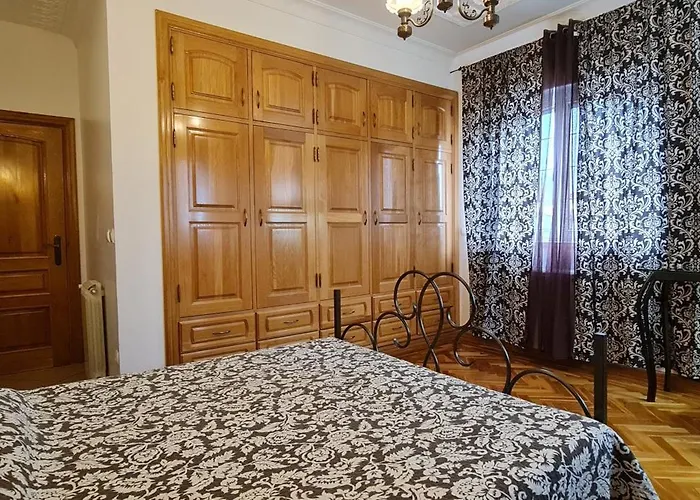 Silver Coast Pool & Villa *